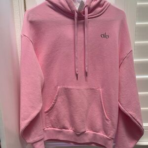 ALO Yoga Pink hooded sweatshirt sold out. Candy heart pink color. Xxs